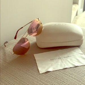 Like New Michael Kors ML 5009 Rodinara Sunglasses